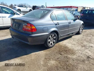 2002 BMW 3 Series 325xi z VIN WBAEU334X2PH85731, wystawiony jako IAAI lot #41678920 z przebiegiem 219 414 mil mil oraz . Historia ofert i sprzedaży dostępna na DreamBid. Obrazek 4.