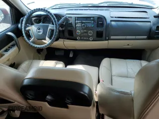 2008 GMC Sierra 1500 SLE1 z VIN 3GTEC13J78G110977, wystawiony jako Copart lot #55652325 z przebiegiem Nie podano mil oraz Tytuł czysty. Historia ofert i sprzedaży dostępna na DreamBid. Obrazek 8.