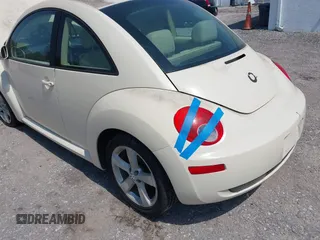 2006 Volkswagen Beetle с VIN 3VWSR31C36M410318, выставлен на аукционе IAAI как лот 42313521 с пробегом 146 168 миль миль и . История ставок и продаж доступна на DreamBid. Изображение 6.