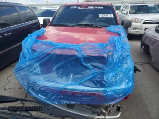 2006 GMC Canyon SLE1 with VIN 1GTDT136668217237, listed as a Copart auction lot 45584875 with 196,988 mi miles and Salvage Title. Bid and sale history available at carsss.com. Image 5.
