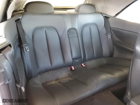 1999 Mercedes-Benz CLK-Class with VIN WDBLK65G5XT006724, listed as a Copart auction lot 48077565 with 151,463 mi miles and Salvage Title. Bid and sale history available at carsss.com. Image 10.