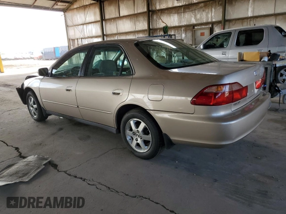 2000 Honda Accord SE with VIN 1HGCG6698YA065526, listed as a Copart auction lot 51830715 with 262,393 mi miles and Salvage title. Bid and sale history available at DreamBid. Image 2.