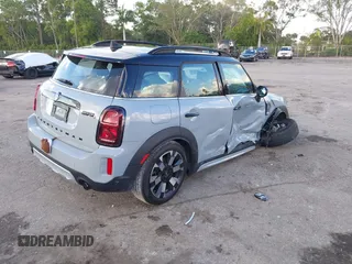2024 MINI Countryman Cooper S with VIN WMZ53BR01R3R51959, listed as a IAAI auction lot 41187692 with 7,177 mi miles and . Bid and sale history available at DreamBid. Image 4.