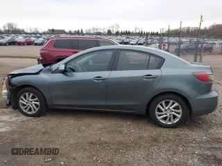 2012 Mazda Mazda3 i Touring with VIN JM1BL1V83C1542258, listed as a IAAI auction lot 41988625 with 94,911 mi miles. Bid and sale history available at carsss.com. Image 14.