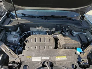 2024 Volkswagen Atlas SE with VIN 1V2HR2CAXRC558117, listed as a IAAI auction lot 42806737 with 23,571 mi miles and . Bid and sale history available at DreamBid. Image 19.