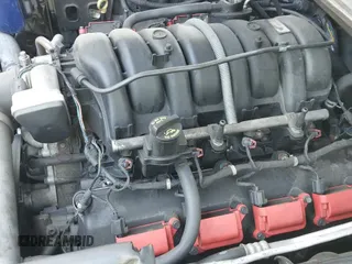 2007 Chrysler 300 C z VIN 2C3KA63H37H897030, wystawiony jako IAAI lot #42547841 z przebiegiem 170 772 mil mil oraz . Historia ofert i sprzedaży dostępna na DreamBid. Obrazek 19.