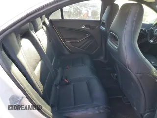 2017 Mercedes-Benz CLA 250 z VIN WDDSJ4EB3HN410447, wystawiony jako Copart lot #49882425 z przebiegiem 133 157 mil mil oraz Szkody całkowita. Historia ofert i sprzedaży dostępna na DreamBid. Obrazek 10.
