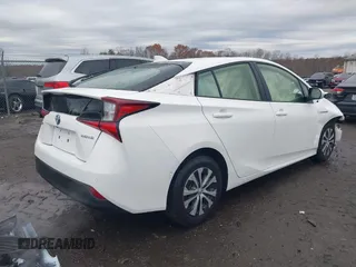 2022 Toyota Prius L Eco with VIN JTDKAMFU3N3188445, listed as a IAAI auction lot 41138076 with 25,225 mi miles and . Bid and sale history available at DreamBid. Image 4.