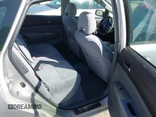 2005 Toyota Prius with VIN JTDKB20U557012368, listed as a IAAI auction lot 42029053 with 204,909 mi miles. Bid and sale history available at carsss.com. Image 8.