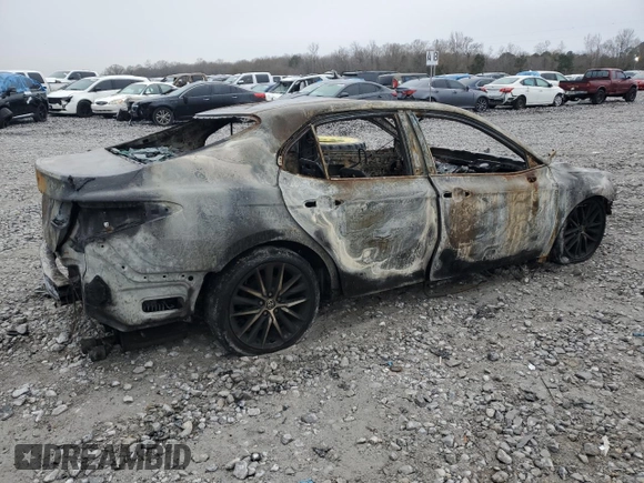 2023 Toyota Camry SE z VIN 4T1G11AK2PU170005, wystawiony jako Copart lot #41634675 z przebiegiem Nie podano mil oraz Nie do naprawy • Non repairable. Historia ofert i sprzedaży dostępna na DreamBid. Obrazek 3.
