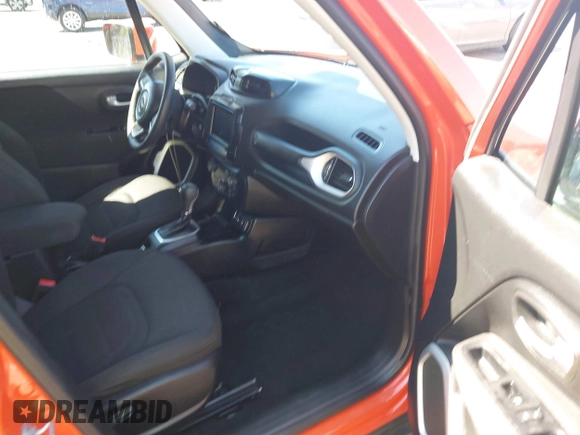 2018 Jeep Renegade Latitude with VIN ZACCJABB3JPJ43290, listed as a IAAI auction lot 41844647 with 238,581 mi miles and . Bid and sale history available at DreamBid. Image 5.