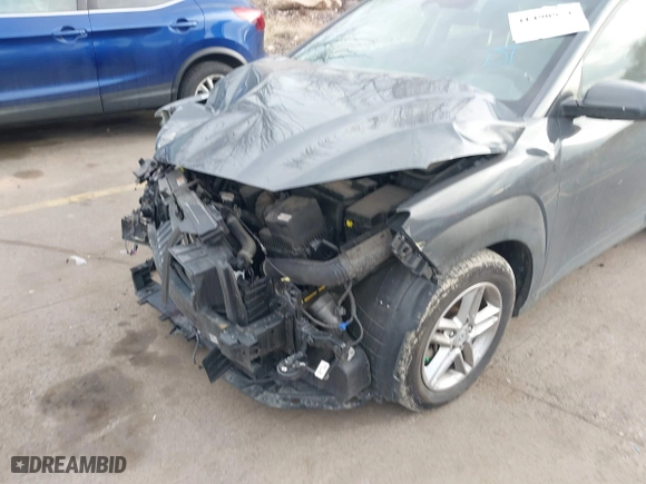 2023 Hyundai Kona SE with VIN KM8K2CAB5PU040450, listed as a IAAI auction lot 41490951 with 35,470 mi miles. Bid and sale history available at carsss.com. Image 6.