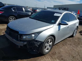 2014 Chevrolet Cruze 1LT with VIN 1G1PC5SB5E7102581, listed as a IAAI auction lot 41461129 with 65,405 mi miles. Bid and sale history available at carsss.com. Image 2.