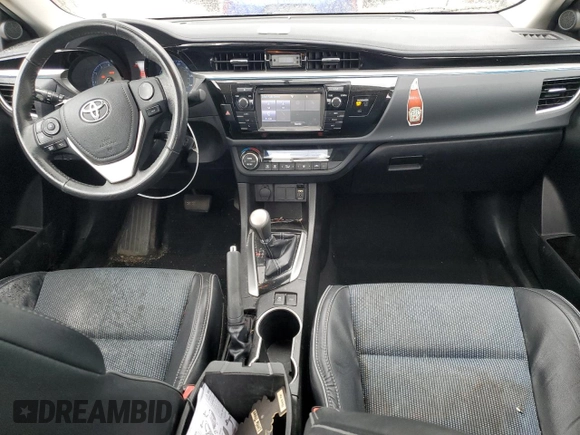 2016 Toyota Corolla L z VIN 5YFBURHE1GP547232, wystawiony jako Copart lot #56063015 z przebiegiem 166 676 mil mil oraz Szkoda całkowita • Salvage title. Historia ofert i sprzedaży dostępna na DreamBid. Obrazek 8.