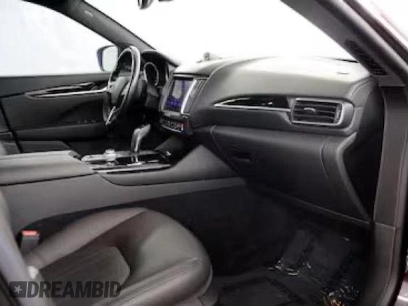 2019 Maserati Levante с VIN ZN661XUA0KX310421, выставлен на аукционе Copart как лот 44649605 с пробегом 4 917 миль миль и Чистый • Clean title. История ставок и продаж доступна на DreamBid. Изображение 10.