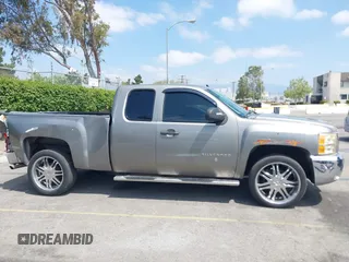 2012 Chevrolet Silverado 1500 LT with VIN 1GCRCSE06CZ238812, listed as a IAAI auction lot 42119852 with 153,655 mi miles and . Bid and sale history available at DreamBid. Image 13.