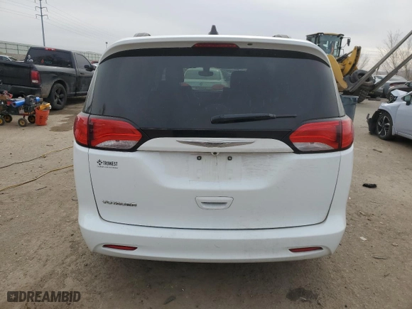 2021 Chrysler Voyager LXI with VIN 2C4RC1DG8MR533754, listed as a Copart auction lot 41495995 with 151,707 mi miles and Salvage Title. Bid and sale history available at carsss.com. Image 6.