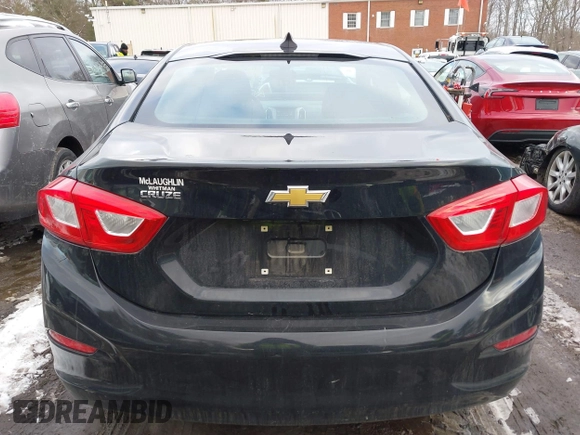 2017 Chevrolet Cruze LS z VIN 1G1BC5SM3H7138902, wystawiony jako IAAI lot #41546782 z przebiegiem 90 908 mil mil oraz . Historia ofert i sprzedaży dostępna na DreamBid. Obrazek 16.