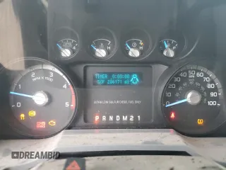 2012 Ford F-250 XL with VIN 1FT7W2BT0CEA69911, listed as a Copart auction lot 61872635 with 286,171 mi miles and Salvage title. Bid and sale history available at DreamBid. Image 9.