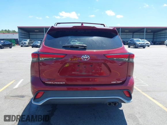 2021 Toyota Highlander XSE with VIN 5TDJZRBH0MS129571, listed as a IAAI auction lot 42285003 with 92,920 mi miles and . Bid and sale history available at DreamBid. Image 17.