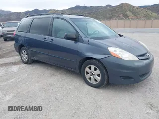 2007 Toyota Sienna CE with VIN 5TDZK23C07S098540, listed as a IAAI auction lot 41760949 with 210,853 mi miles. Bid and sale history available at carsss.com. Image 1.