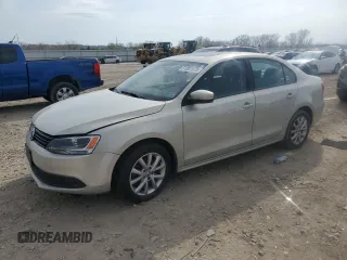 2011 Volkswagen Jetta Sedan SE w/Convenience & Sunroof with VIN 3VWDX7AJ0BM308957, listed as a Copart auction lot 51007575 with 113,664 mi miles and Salvage Title. Bid and sale history available at carsss.com. Image 1.