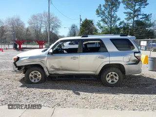 2014 Toyota 4Runner Limited with VIN JTEBU5JR1E5165584, listed as a IAAI auction lot 41727845 with 178,774 mi miles. Bid and sale history available at carsss.com. Image 14.