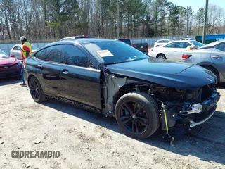 2018 BMW 6 Series 640i xDrive with VIN WBAJV6C5XJBK07708, listed as a IAAI auction lot 41784298 with 70,000 mi miles and . Bid and sale history available at carsss.com. Image 1.