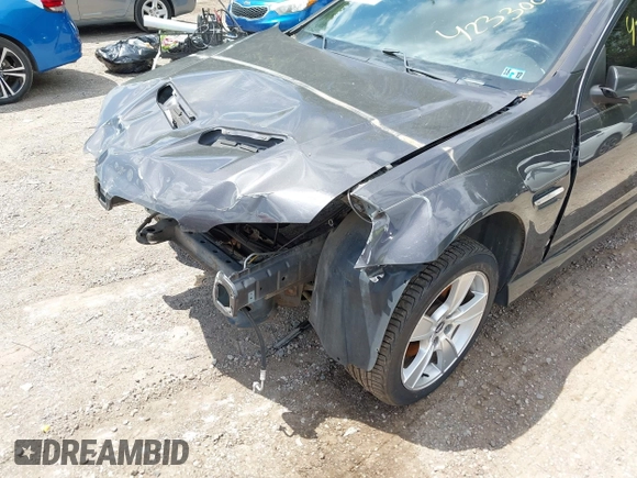 2008 Pontiac G8 GT z VIN 6G2EC57Y28L124035, wystawiony jako IAAI lot #42330027 z przebiegiem 82 106 mil mil oraz . Historia ofert i sprzedaży dostępna na DreamBid. Obrazek 6.