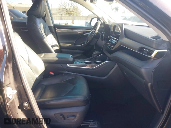 2021 Toyota Highlander Hybrid Limited with VIN 5TDYARAH8MS006883, listed as a IAAI auction lot 41507332 with 169,210 mi miles and . Bid and sale history available at DreamBid. Image 5.