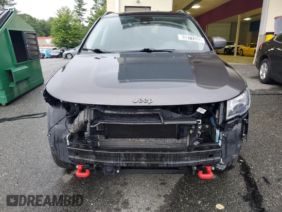 2021 Jeep Compass Trailhawk z VIN 3C4NJDDB4MT571716, wystawiony jako Copart lot #63977335 z przebiegiem 135 382 mil mil oraz Czysty tytuł • Clean title. Historia ofert i sprzedaży dostępna na DreamBid. Obrazek 5.
