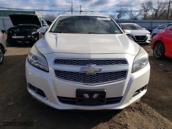 2013 Chevrolet Malibu LTZ with VIN 1G11J5SX9DF291702, listed as a Copart auction lot 41397545 with 90,252 mi miles and Salvage Title. Bid and sale history available at carsss.com. Image 5.
