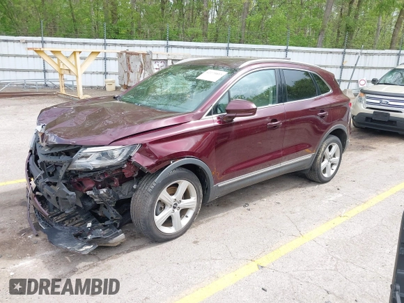 2018 Lincoln MKC Premiere z VIN 5LMCJ1C98JUL30207, wystawiony jako IAAI lot #42275853 z przebiegiem 51 206 mil mil oraz . Historia ofert i sprzedaży dostępna na DreamBid. Obrazek 23.