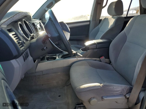 2003 Toyota 4Runner SR5 with VIN JTEZU14R638008602, listed as a Copart auction lot 49176875 with 297,239 mi miles and Clean Title. Bid and sale history available at carsss.com. Image 7.