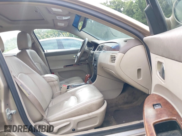 2005 Buick LaCrosse CXL z VIN 2G4WD532851234435, wystawiony jako IAAI lot #39636254 z przebiegiem 257 127 mil mil oraz . Historia ofert i sprzedaży dostępna na DreamBid. Obrazek 5.