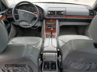 1999 Mercedes-Benz S 320/430/500 with VIN WDBGA33G0XA420334, listed as a Copart auction lot 55602345 with 239,693 mi miles and Clean Title. Bid and sale history available at DreamBid. Image 8.
