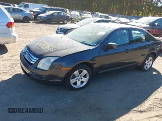 2007 Ford Fusion SE with VIN 3FAHP07117R226691, listed as a IAAI auction lot 40607015 with 999,999 mi miles. Bid and sale history available at carsss.com. Image 2.