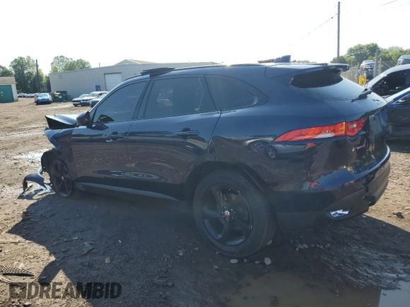 2019 Jaguar F-Pace 25t Premium with VIN SADCJ2FX0KA601596, listed as a Copart auction lot 61056715 with Not provided miles and Salvage title. Bid and sale history available at DreamBid. Image 2.