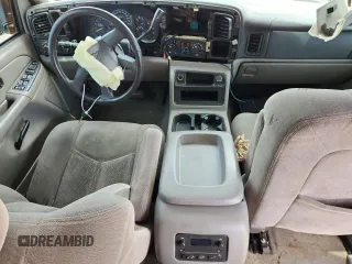 2004 Chevrolet Suburban LS с VIN 3GNEC16Z74G325942, выставлен на аукционе Copart как лот 60229585 с пробегом Не указан миль и Списание • Salvage title. История ставок и продаж доступна на DreamBid. Изображение 8.