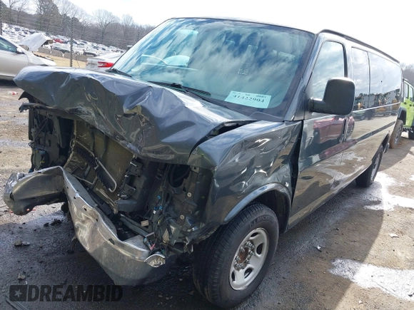 2014 Chevrolet Express Passenger LT z VIN 1GAZG1FG4E1177819, wystawiony jako IAAI lot #41422904 z przebiegiem 97 357 mil mil oraz . Historia ofert i sprzedaży dostępna na DreamBid. Obrazek 20.