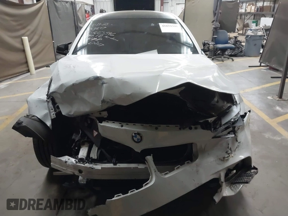 2013 BMW 5 Series 535i with VIN WBAFR7C53DC823586, listed as a IAAI auction lot 41859395 with 146,974 mi miles and . Bid and sale history available at DreamBid. Image 12.