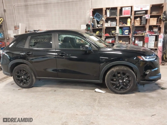 2023 Honda HR-V Sport with VIN 3CZRZ2H50PM750556, listed as a IAAI auction lot 42018465 with 43,310 mi miles. Bid and sale history available at carsss.com. Image 13.