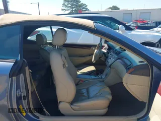 2004 Toyota Solara SE with VIN 4T1FA38P04U028451, listed as a IAAI auction lot 41773541 with 176,965 mi miles. Bid and sale history available at carsss.com. Image 5.