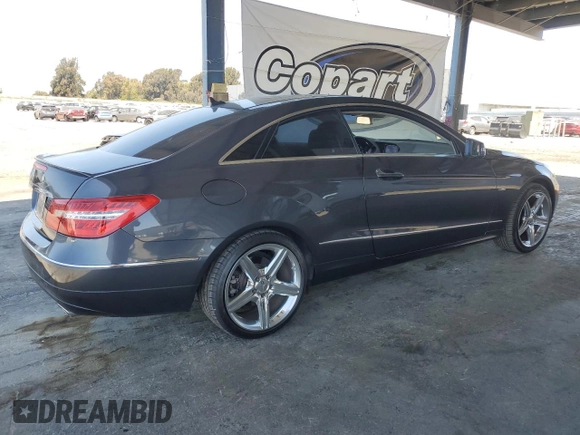 2012 Mercedes-Benz E 350 with VIN WDDKJ5KB9CF166431, listed as a Copart auction lot 58811695 with 116,945 mi miles and Salvage title. Bid and sale history available at DreamBid. Image 3.