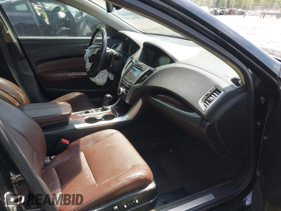 2015 Acura TLX Tech with VIN 19UUB1F57FA005463, listed as a IAAI auction lot 42027656 with 171,708 mi miles. Bid and sale history available at carsss.com. Image 5.