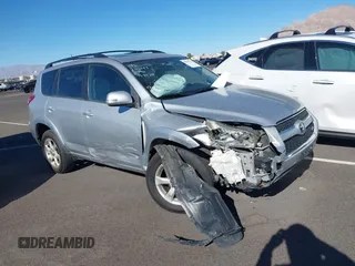 2010 Toyota RAV4 Limited с VIN JTMYK4DV3A5027272, выставлен на аукционе IAAI как лот 40821923 с пробегом 204 086 миль миль и . История ставок и продаж доступна на DreamBid. Изображение 1.