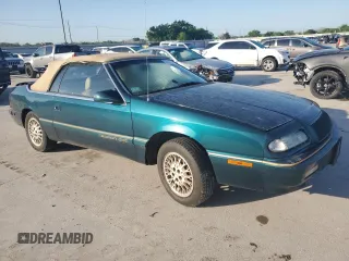 1994 Chrysler LeBaron z VIN 1C3EU4537RF286710, wystawiony jako Copart lot #52610475 z przebiegiem 64 533 mil mil oraz Szkody całkowita. Historia ofert i sprzedaży dostępna na DreamBid. Obrazek 4.