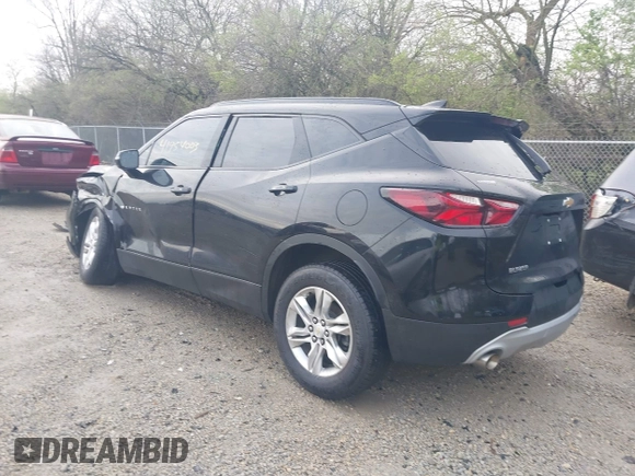 2020 Chevrolet Blazer LT with VIN 3GNKBCRS6LS699051, listed as a IAAI auction lot 41954003 with 43,238 mi miles and . Bid and sale history available at DreamBid. Image 3.