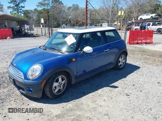 2008 MINI Hardtop with VIN WMWMF33548TT65118, listed as a IAAI auction lot 41819678 with 146,247 mi miles and . Bid and sale history available at DreamBid. Image 2.