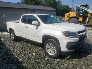2022 Chevrolet Colorado 2WD LT with VIN 1GCHSCEA9N1120736, listed as a Copart auction lot 61763995 with 61,639 mi miles and Clean title. Bid and sale history available at DreamBid. Image 4.